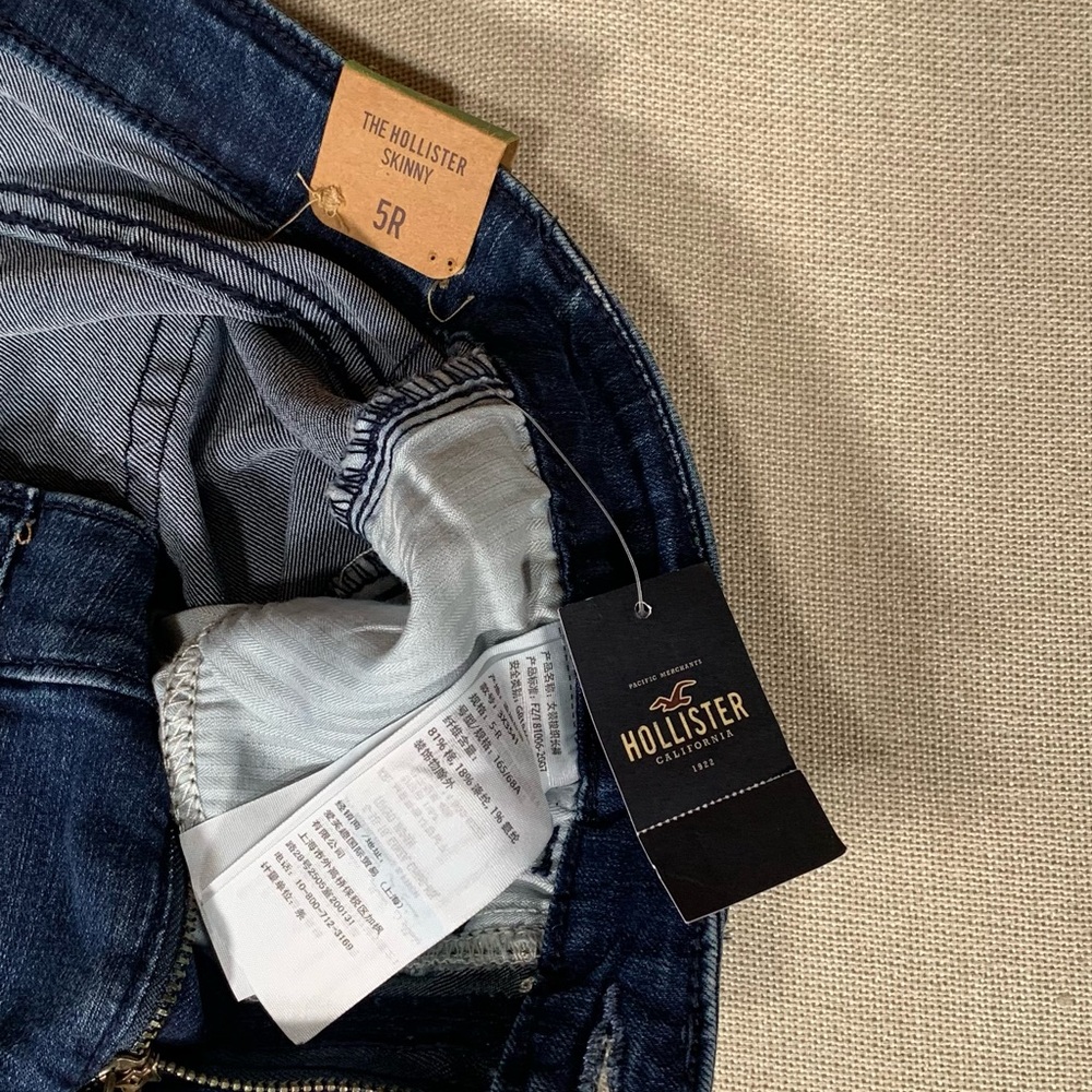 Women's Blue Jeans - Picture 8 of 12